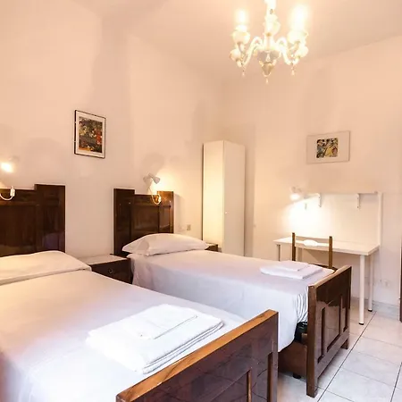 Romagnoli Apartman *